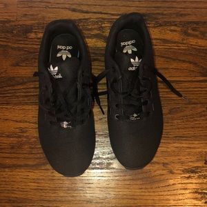 Adidas ZX Flux ( MENS SIZE 6 )